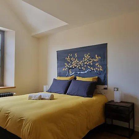 Parigné-l'évêque, 7 Pièces, 15 Personnes - Fr-1-410-361 * Parigné-lʼÉvêque