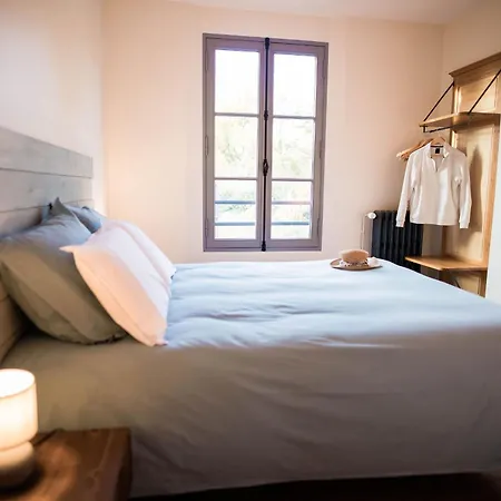 Tatil Evi Luxe Et Tranquillite Au Vert: Maison 6 Chambres, Piscine, Proche Du Mans, Ideale Familles Et Groupes - Fr-1-410-361