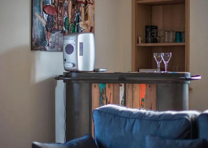 Parigné-l'évêque, 7 Pièces, 15 Personnes - Fr-1-410-361